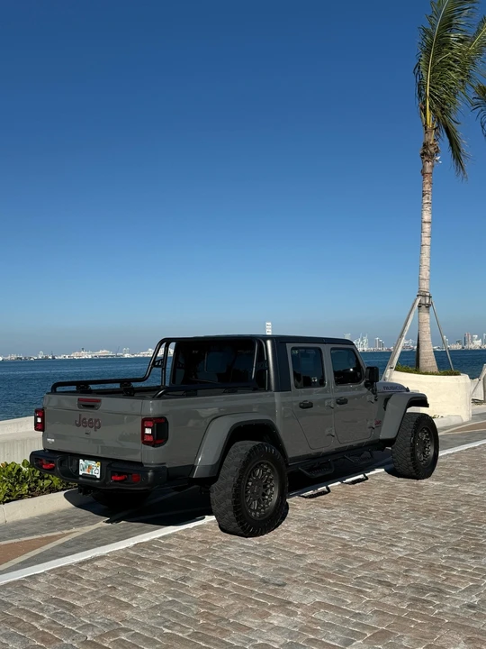 2021 Jeep JT Gladiator - Image 4 of 19