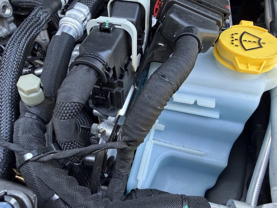 2021 Jeep JT Gladiator - Image 25 of 31