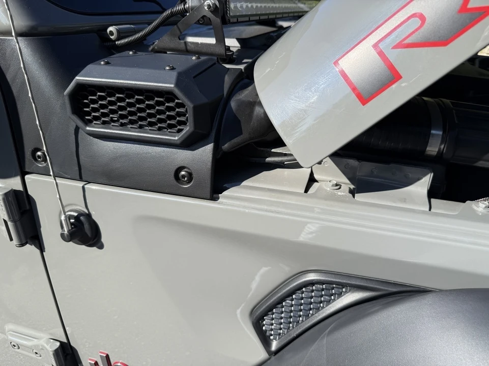 2021 Jeep JT Gladiator - Image 27 of 31