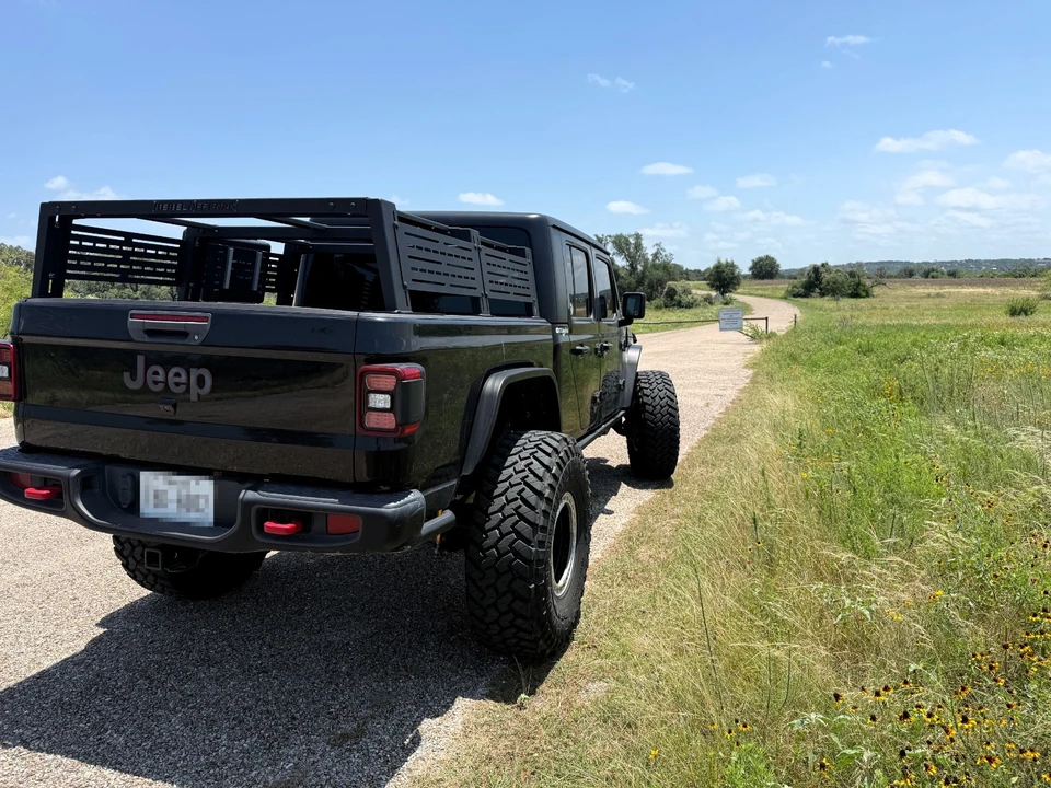 2021 Jeep JT Gladiator - Image 12 of 24