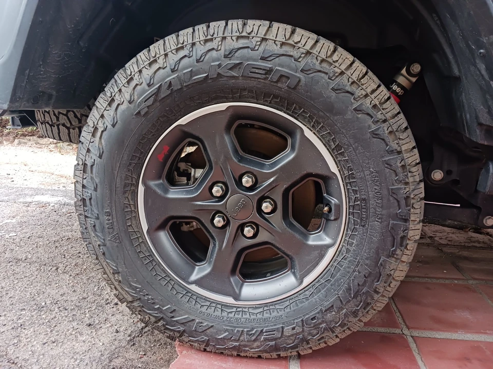 2021 Jeep JT Gladiator - Image 23 of 31