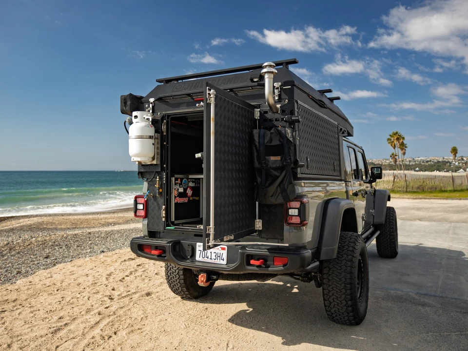 2021 Jeep JT Gladiator - Image 9 of 21