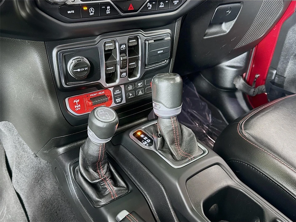 2021 Jeep JT Gladiator - Image 16 of 21