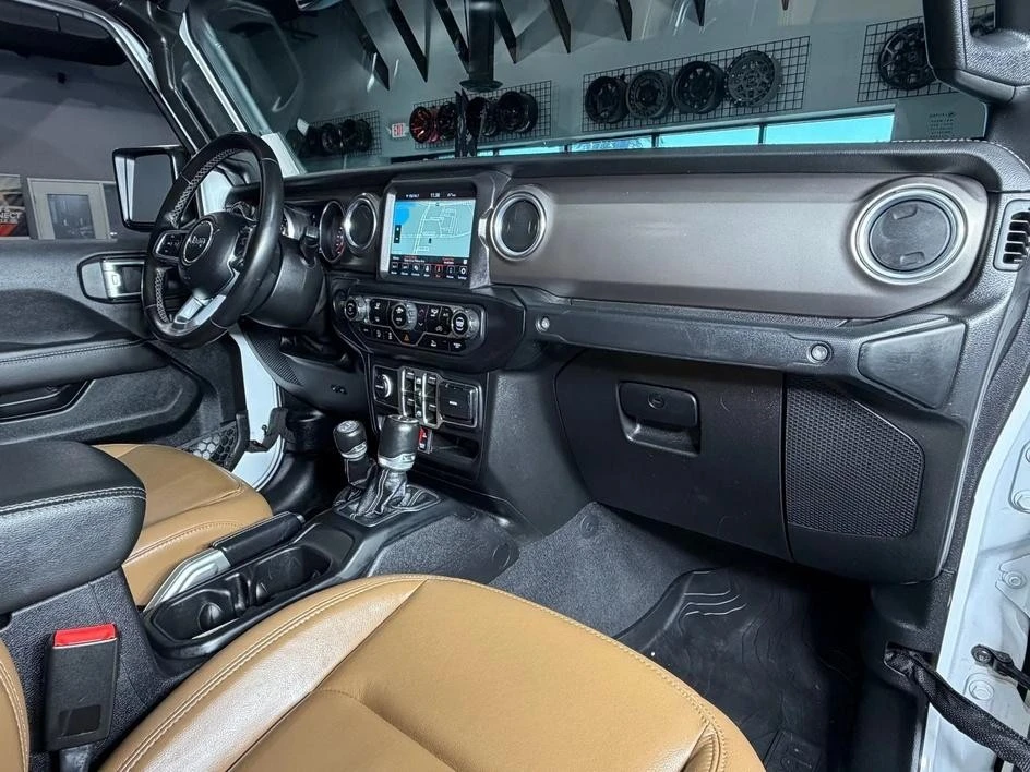 2021 Jeep JT Gladiator - Image 19 of 31