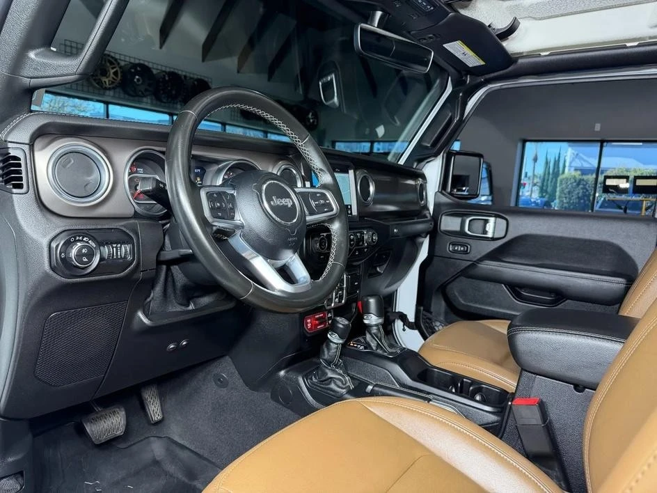 2021 Jeep JT Gladiator - Image 15 of 31