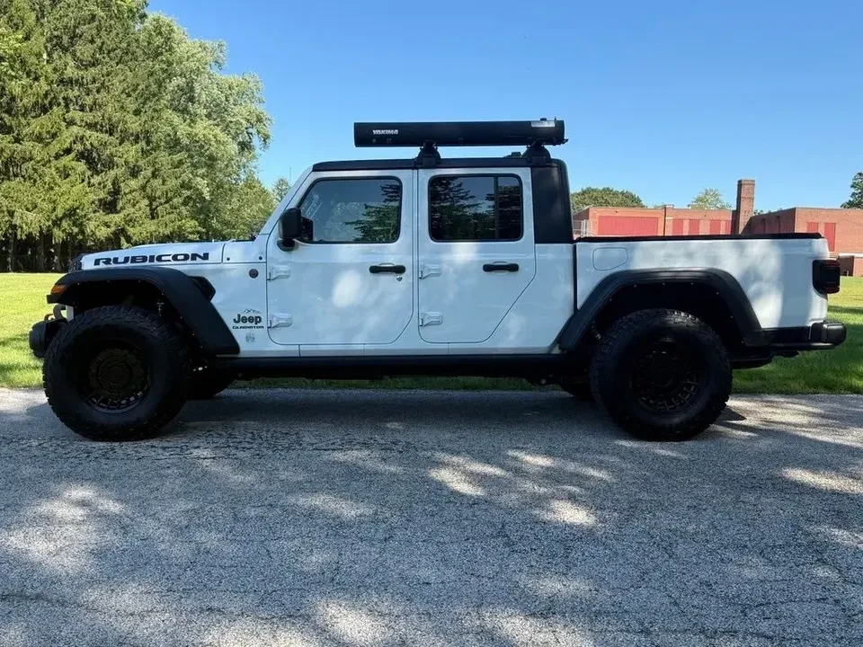 2021 Jeep JT Gladiator - Image 2 of 13