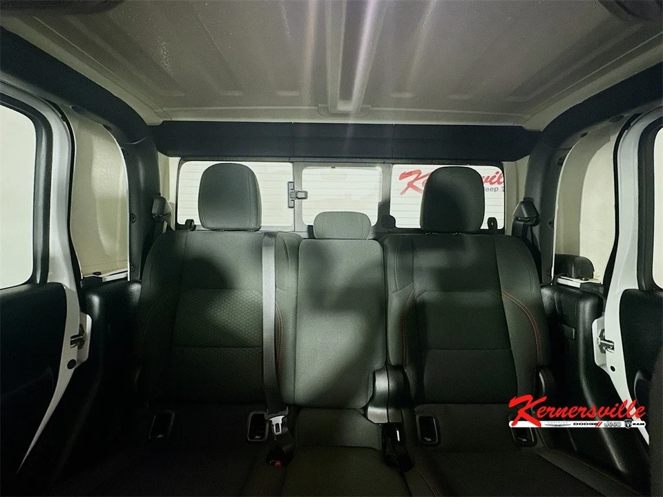 2021 Jeep JT Gladiator - Image 13 of 21
