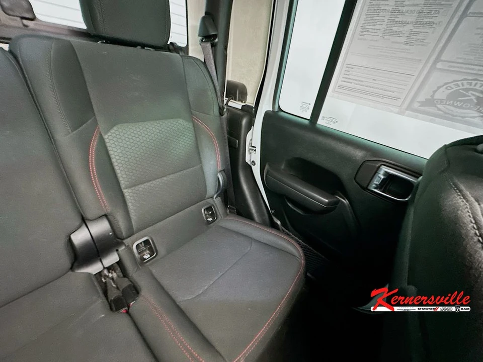 2021 Jeep JT Gladiator - Image 14 of 24