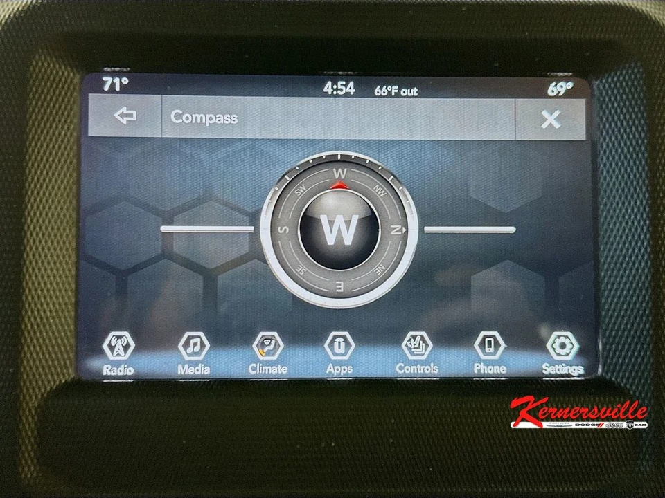 2021 Jeep JT Gladiator - Image 19 of 24