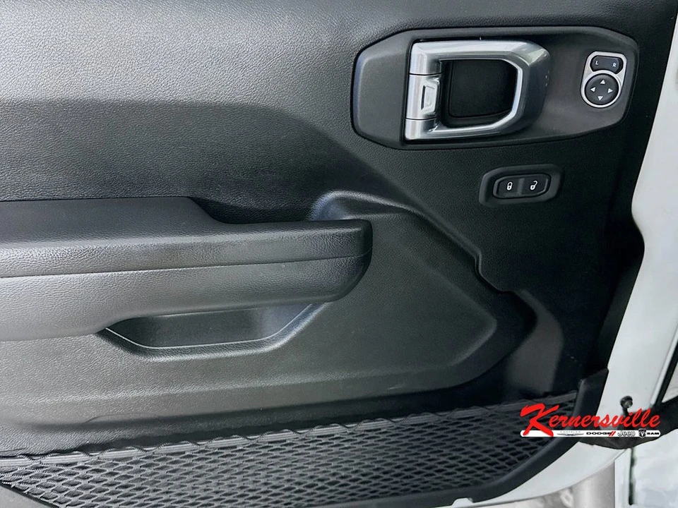 2021 Jeep JT Gladiator - Image 23 of 24