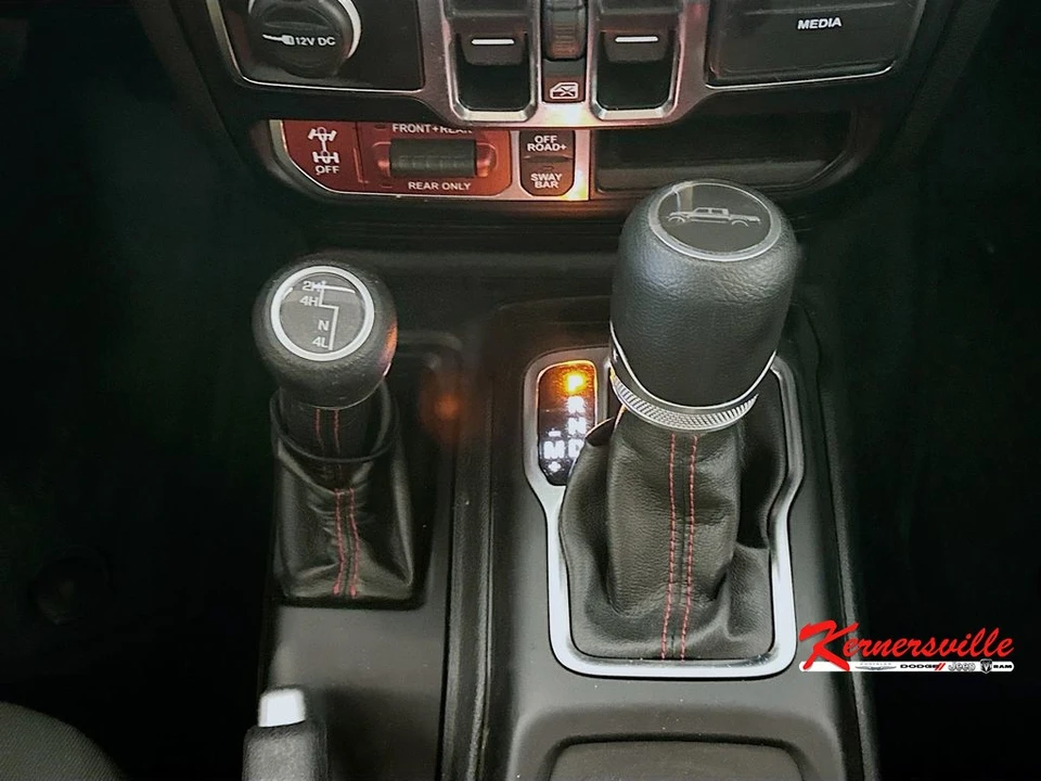 2021 Jeep JT Gladiator - Image 16 of 24