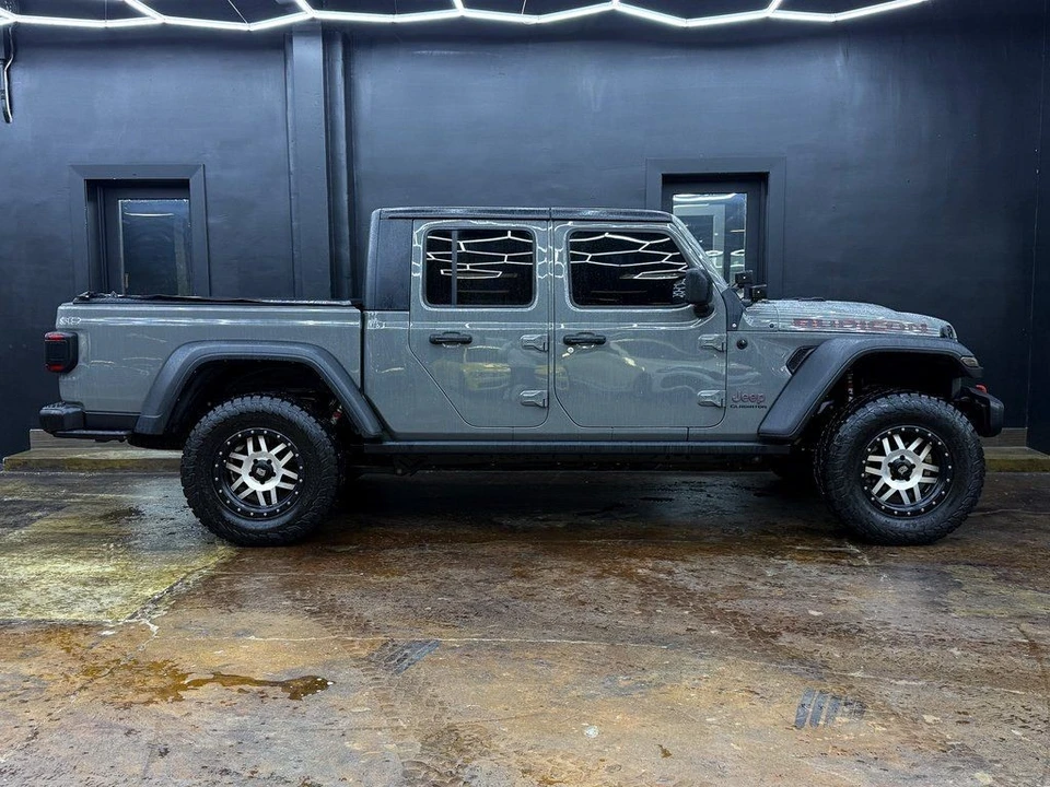2021 Jeep JT Gladiator - Image 10 of 21
