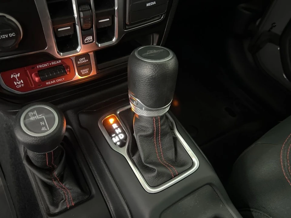 2021 Jeep JT Gladiator - Image 14 of 21