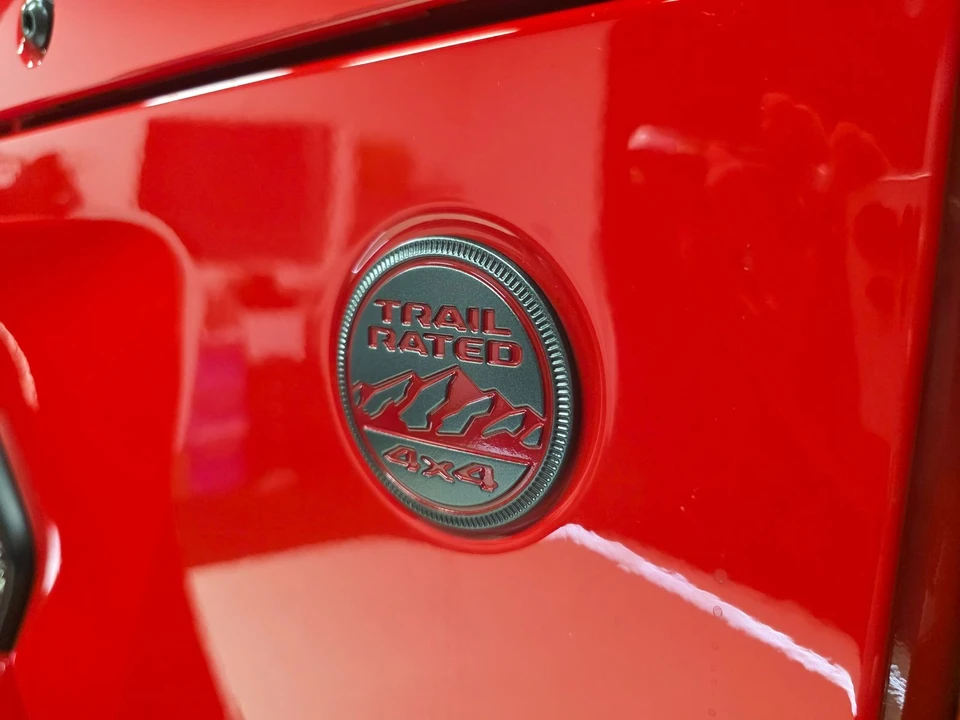 2021 Jeep JT Gladiator - Image 18 of 21