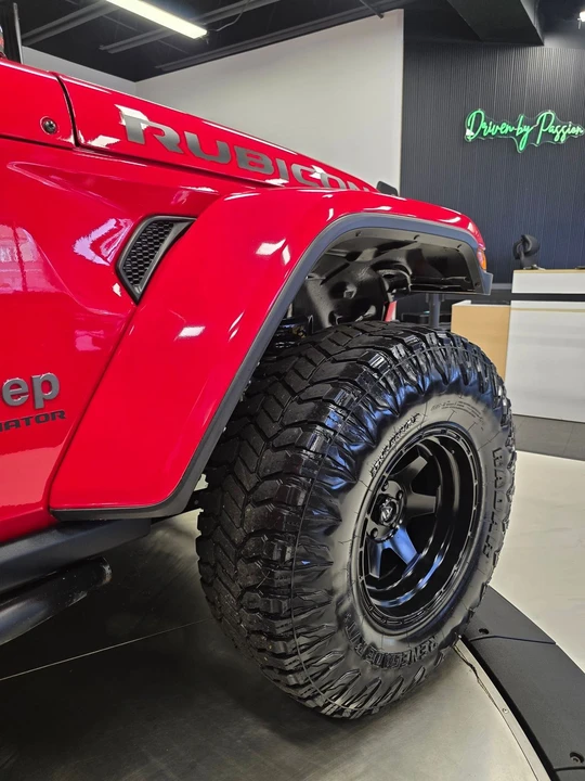 2021 Jeep JT Gladiator - Image 15 of 21