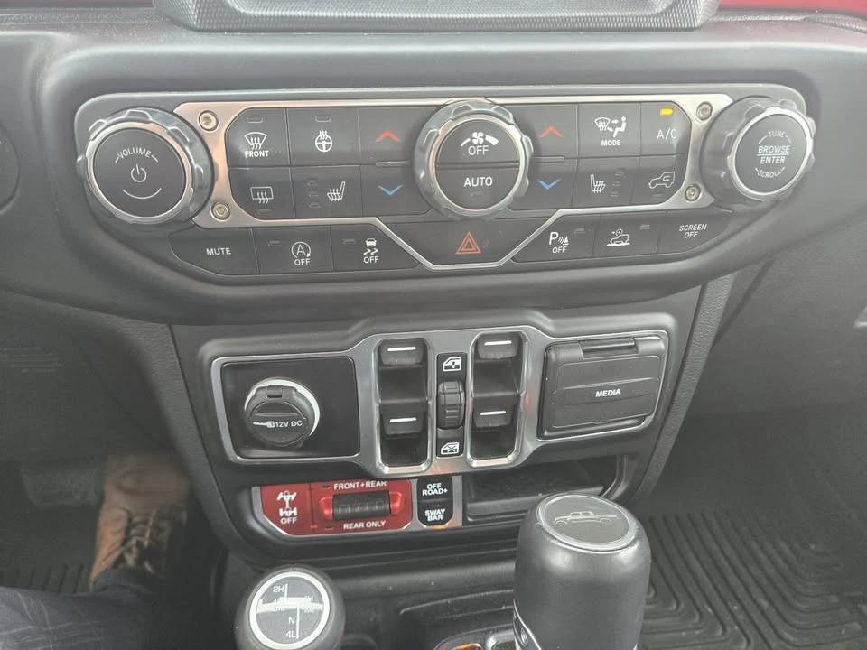 2021 Jeep JT Gladiator - Image 12 of 15