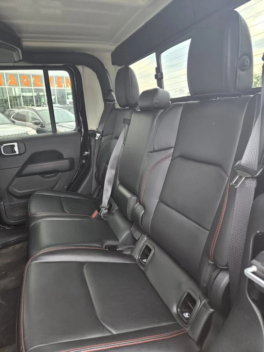 2021 Jeep JT Gladiator - Image 14 of 15