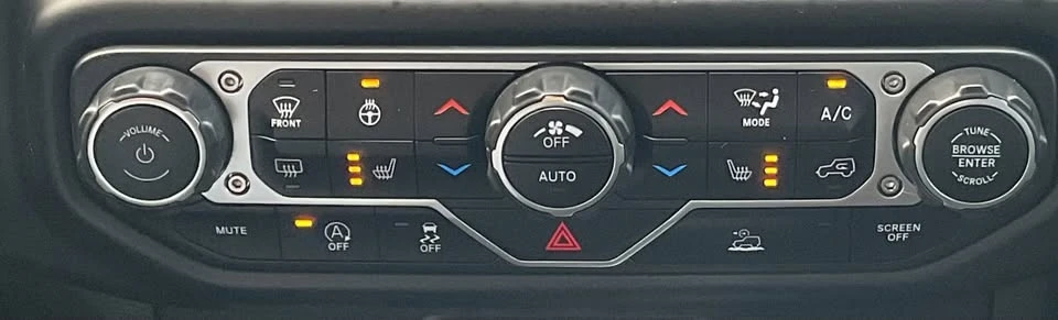 2021 Jeep JT Gladiator - Image 18 of 19