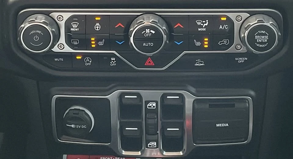 2021 Jeep JT Gladiator - Image 19 of 19