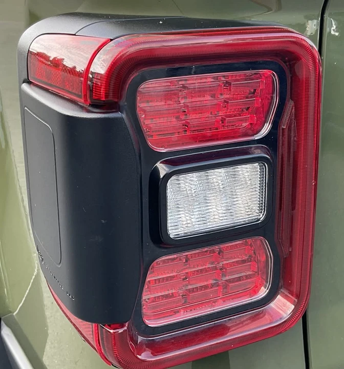 2021 Jeep JT Gladiator - Image 12 of 19