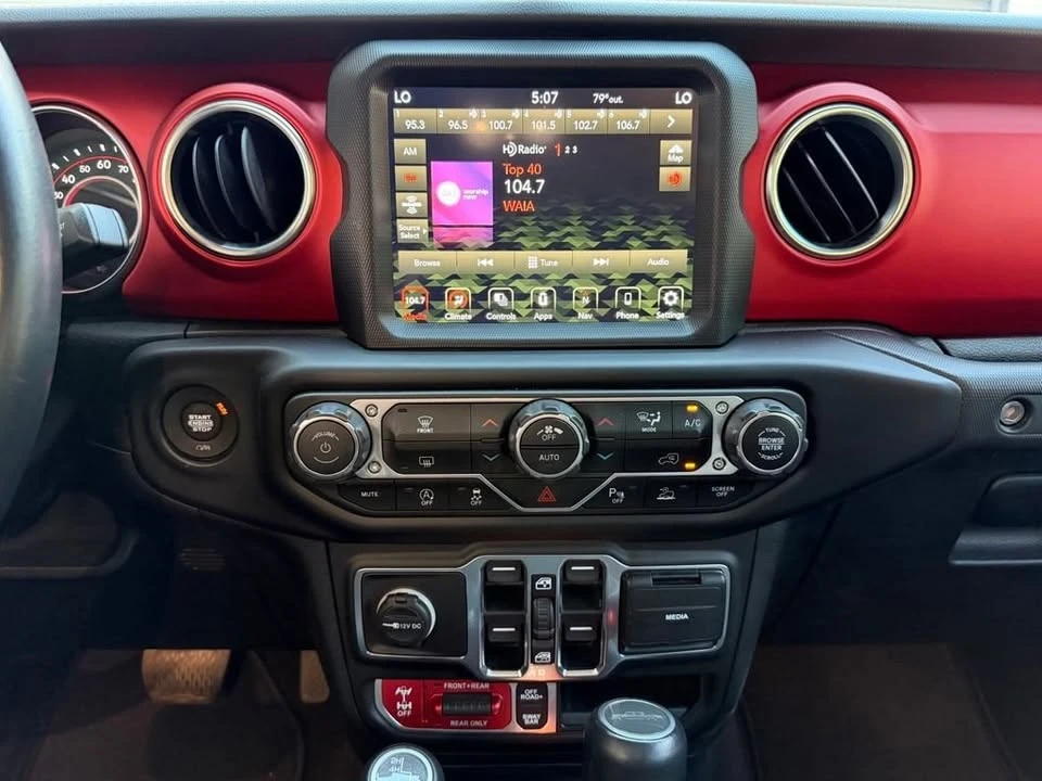 2021 Jeep JT Gladiator - Image 15 of 17