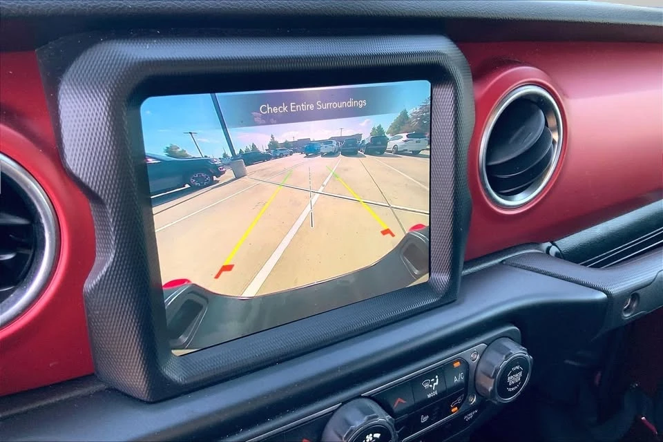 2021 Jeep JT Gladiator - Image 18 of 20