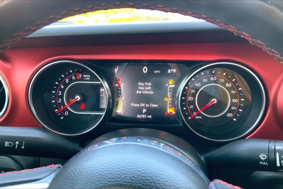 2021 Jeep JT Gladiator - Image 17 of 20