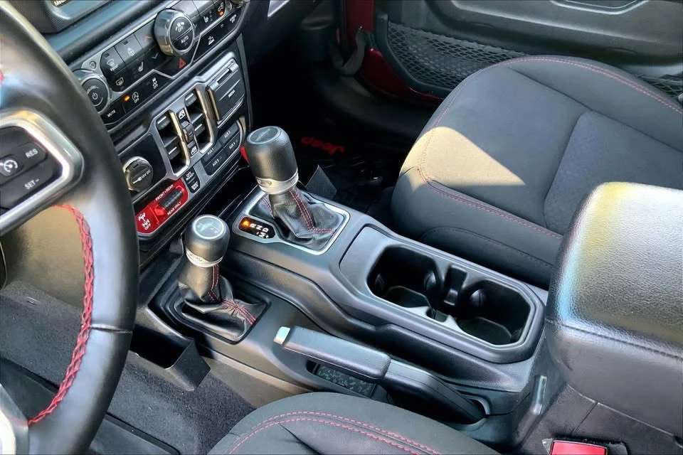 2021 Jeep JT Gladiator - Image 13 of 20