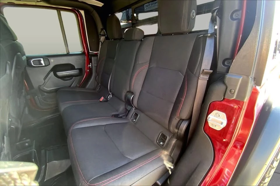2021 Jeep JT Gladiator - Image 14 of 20
