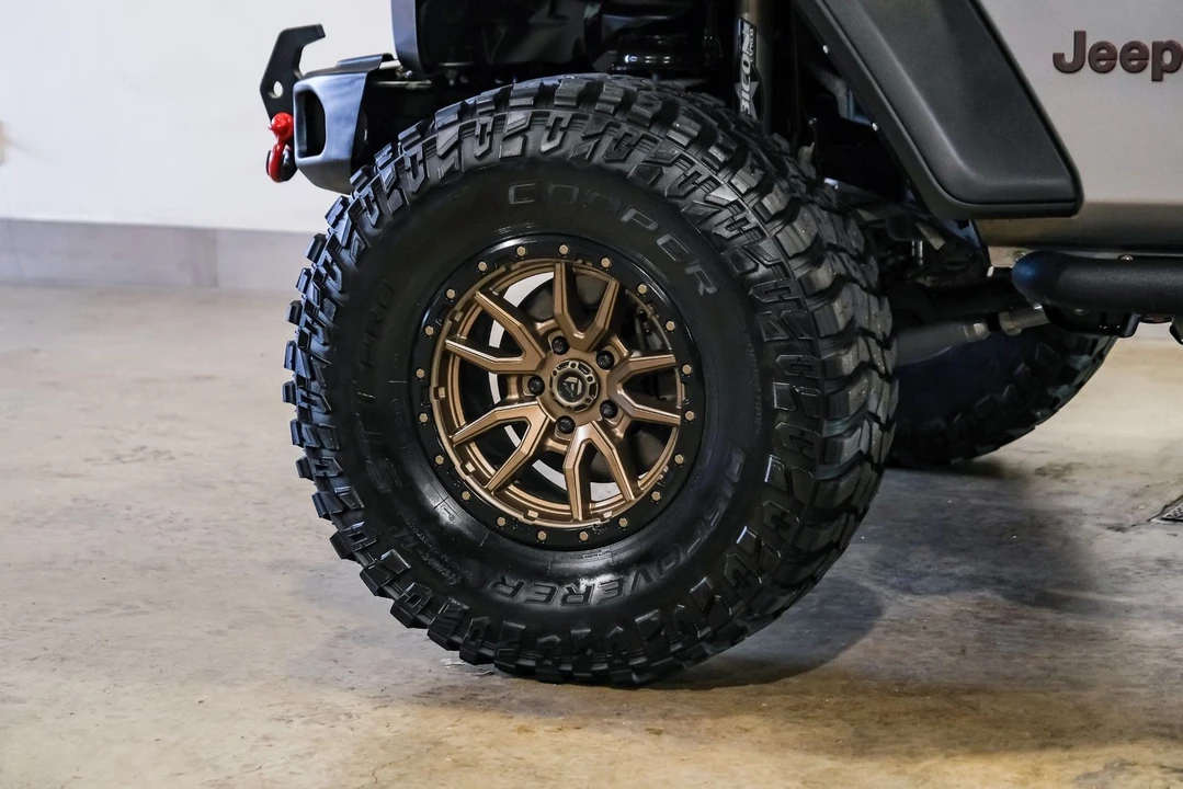 2021 Jeep JT Gladiator - Image 10 of 12