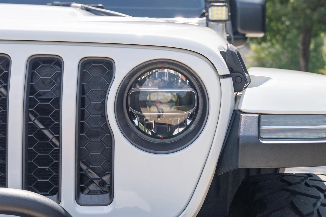 2021 Jeep JT Gladiator - Image 15 of 31