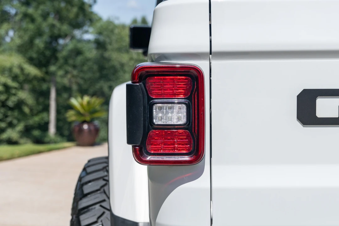 2021 Jeep JT Gladiator - Image 27 of 31
