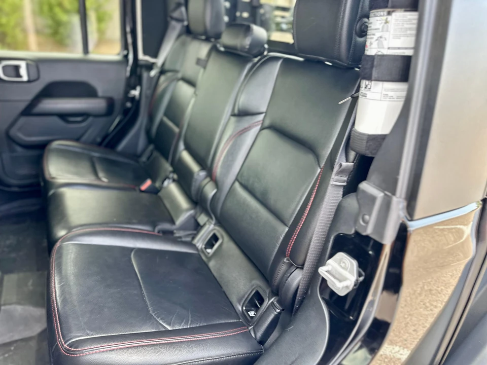 2021 Jeep JT Gladiator - Image 23 of 31