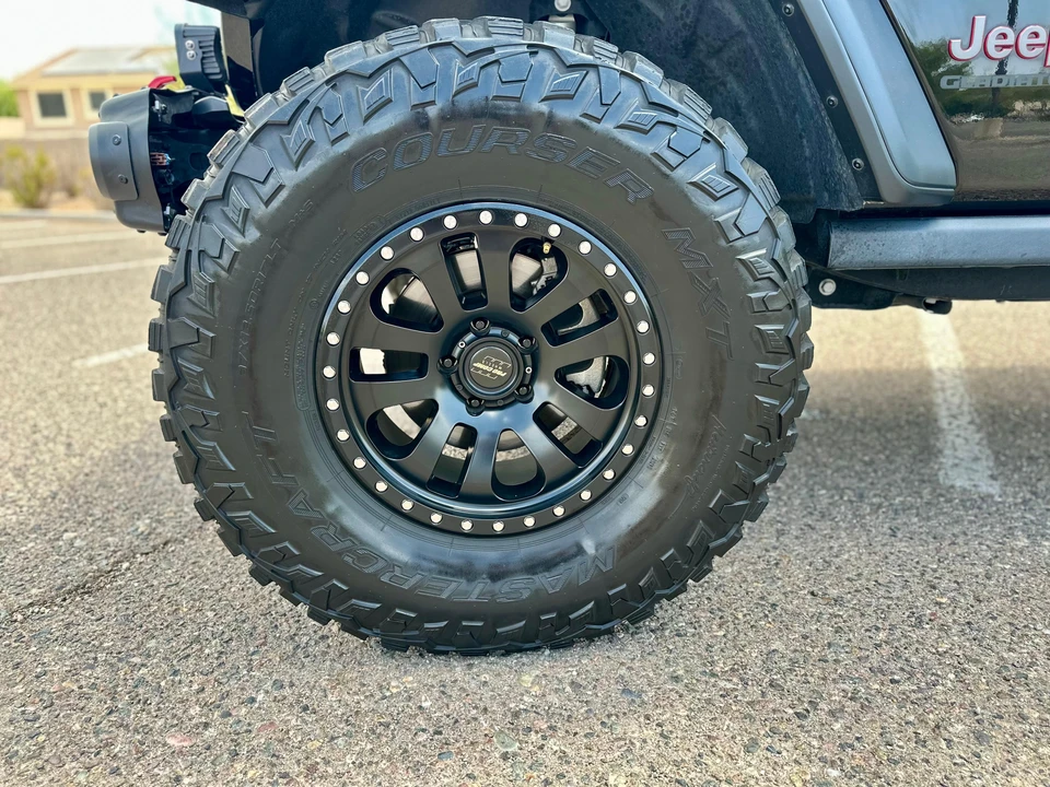 2021 Jeep JT Gladiator - Image 12 of 31