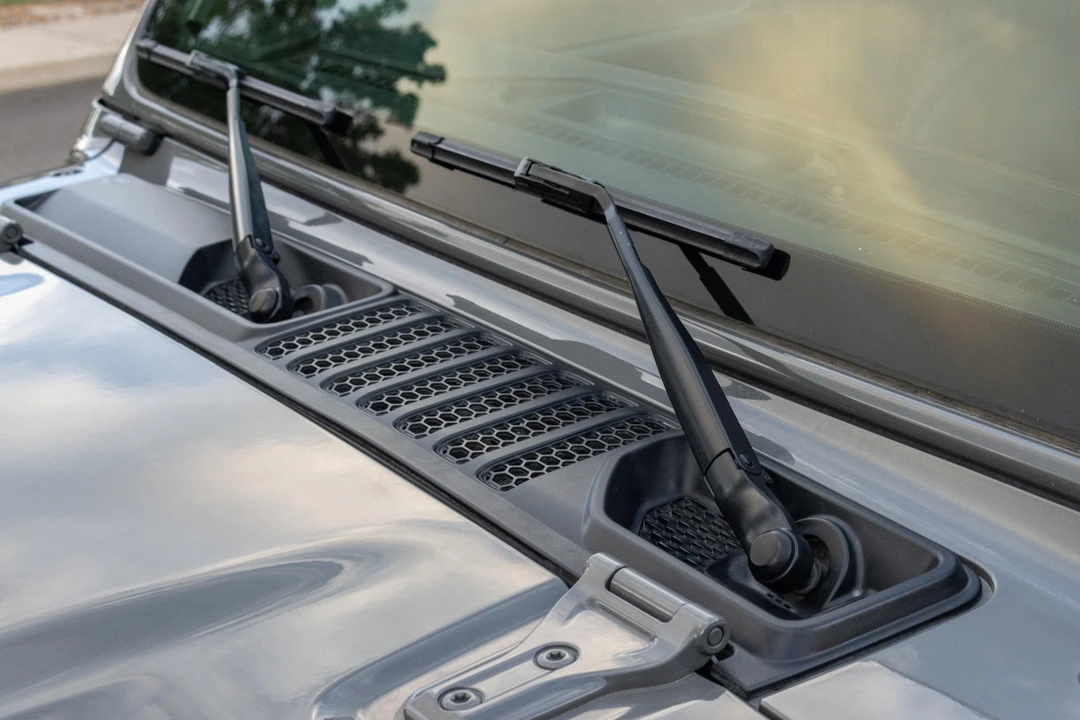 2021 Jeep JT Gladiator - Image 15 of 31