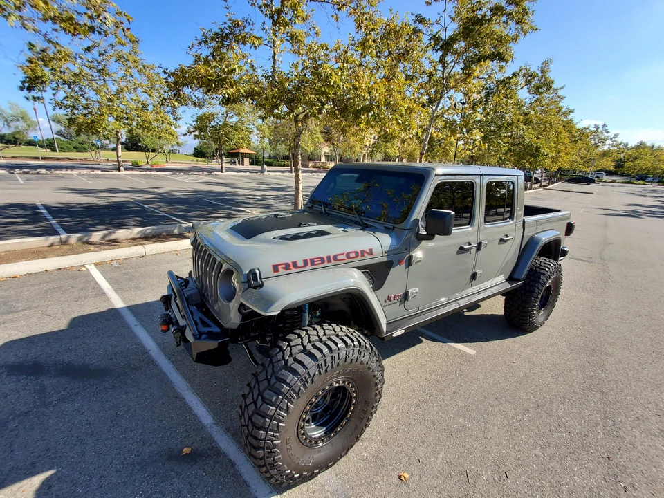 2021 Jeep JT Gladiator - Image 8 of 31