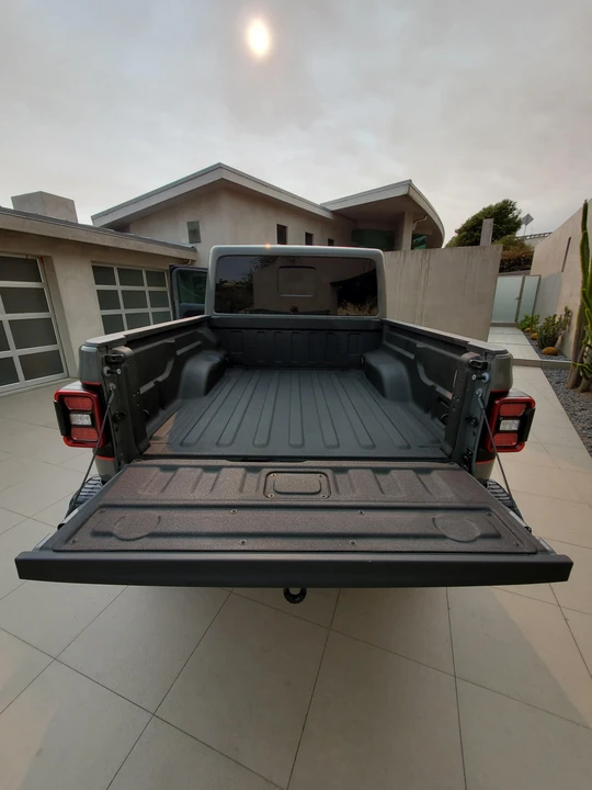 2021 Jeep JT Gladiator - Image 18 of 31