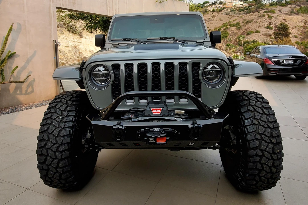 2021 Jeep JT Gladiator - Image 2 of 31