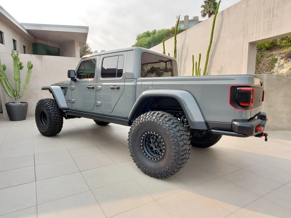 2021 Jeep JT Gladiator - Image 13 of 31