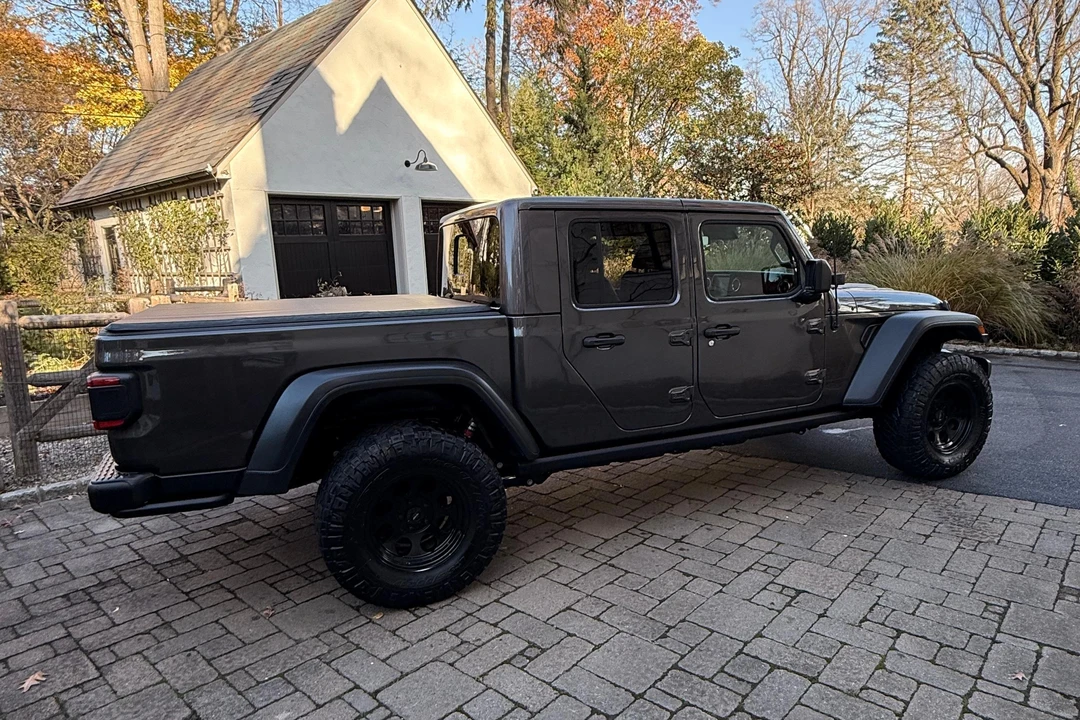 2021 Jeep JT Gladiator - Image 10 of 31