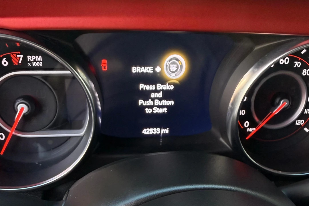 2021 Jeep JT Gladiator - Image 23 of 31