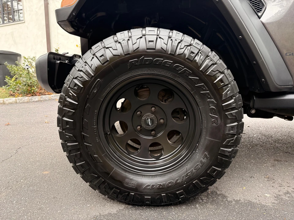 2021 Jeep JT Gladiator - Image 16 of 31