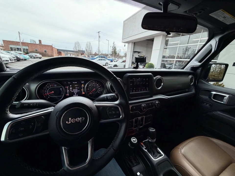2021 Jeep JT Gladiator - Image 18 of 21