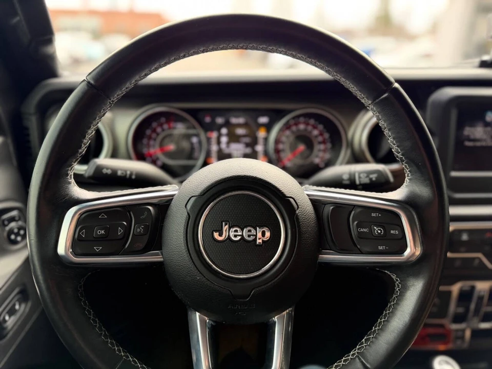 2021 Jeep JT Gladiator - Image 16 of 21