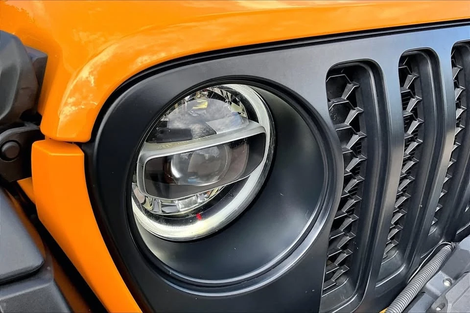 2021 Jeep JT Gladiator - Image 3 of 16