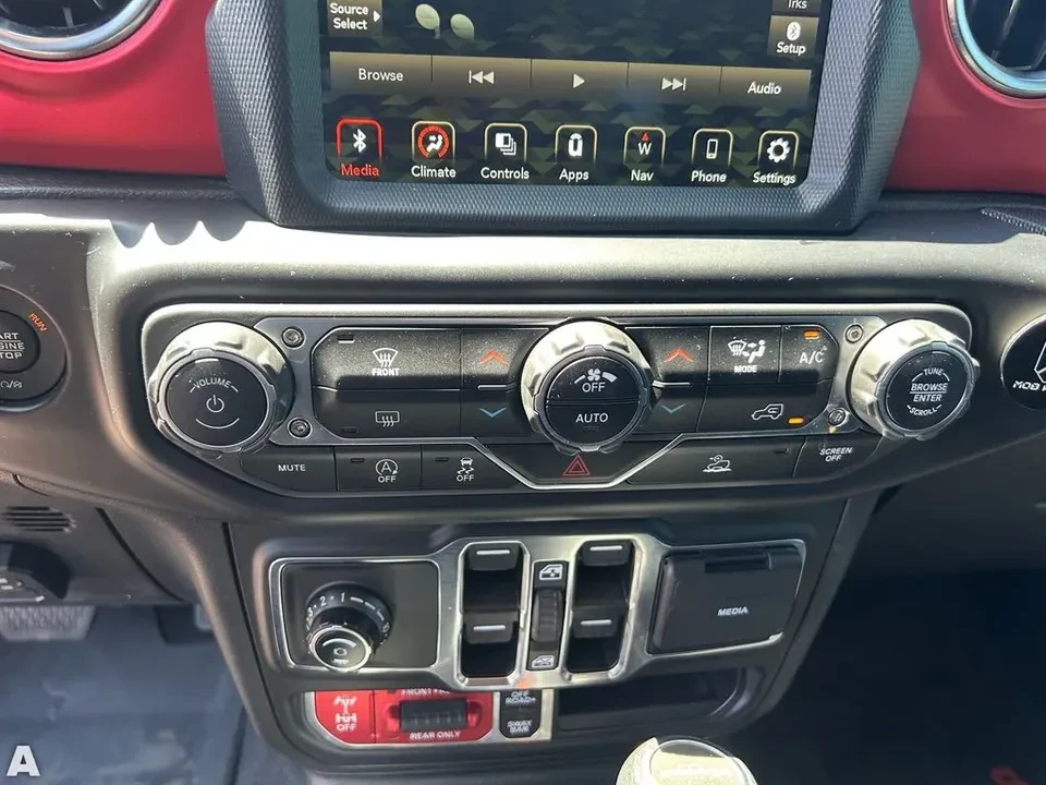 2021 Jeep JT Gladiator - Image 13 of 20