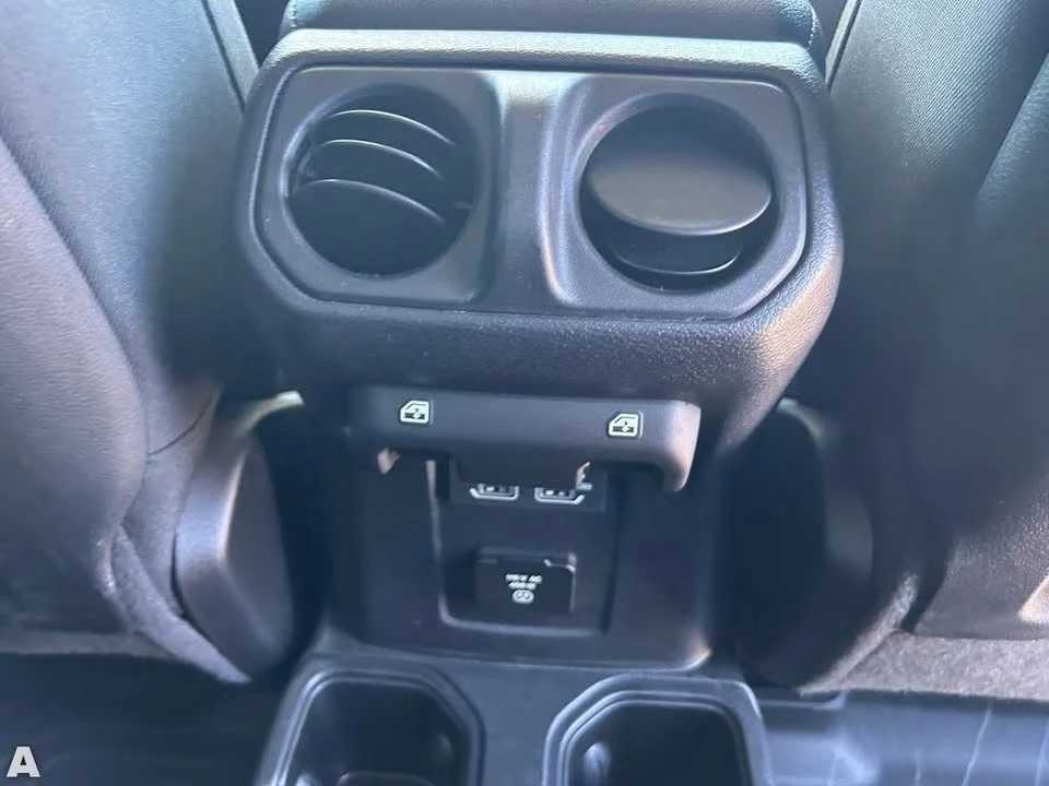 2021 Jeep JT Gladiator - Image 15 of 20