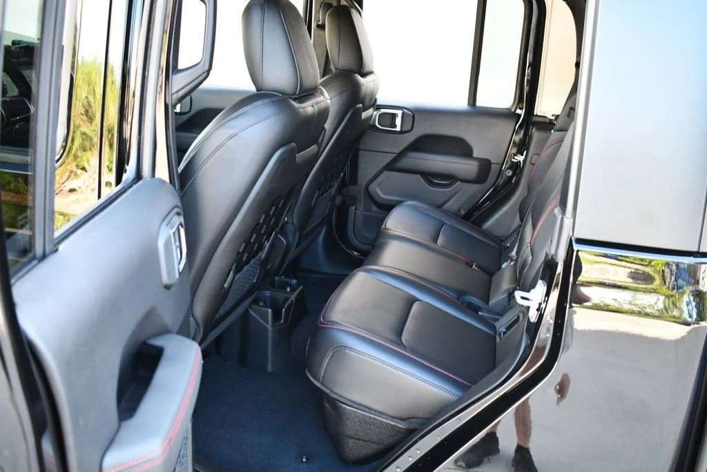 2021 Jeep JT Gladiator - Image 16 of 21