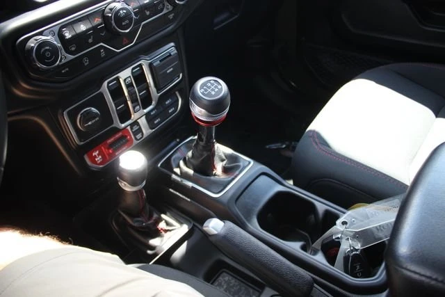 2021 Jeep JT Gladiator - Image 12 of 20