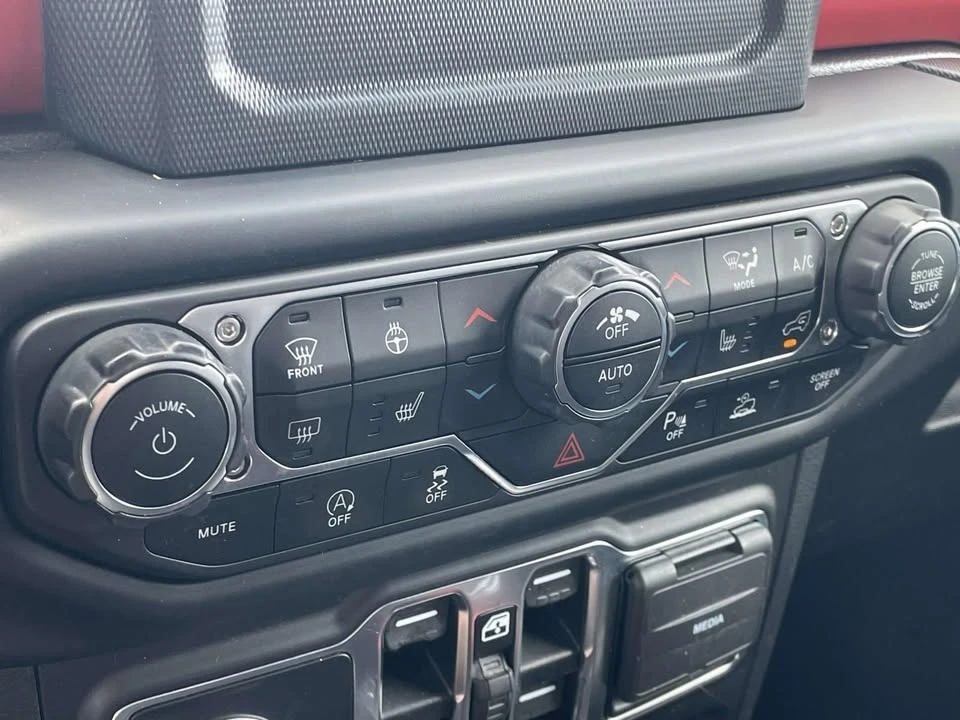 2021 Jeep JT Gladiator - Image 13 of 16